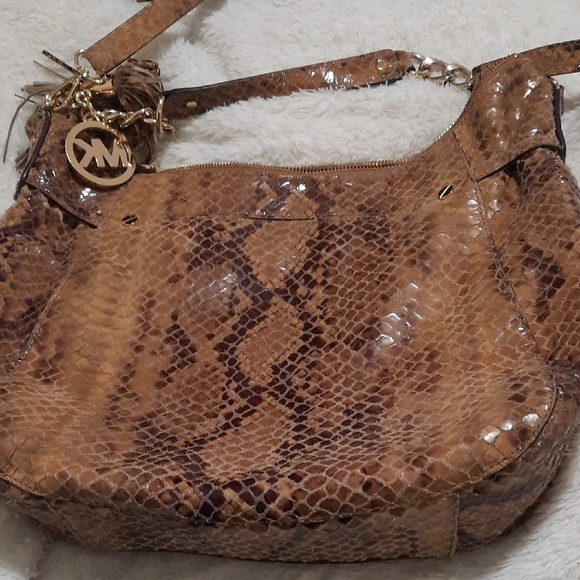 Michael Kors Brown Shoulder Bag with Snake Print - Picture 3 of 11
